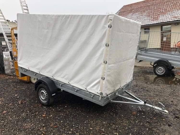 Utánfutó 750Kg ponyvás magasítóval belső méret: 1450x3000x1500 termék fő termékképe