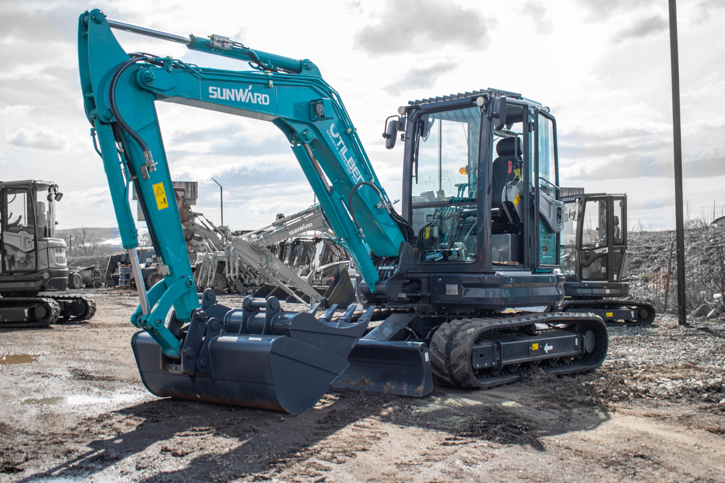 Sunward SWE60UF gumilánctalpas forgó kotró termék fő termékképe